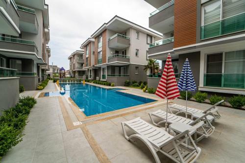 Apartamento Comfortable Flat With Shared Pool Backyard And A Refreshing Balcony In Dalaman