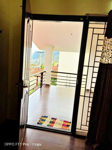A1 Home Stay And Cottages