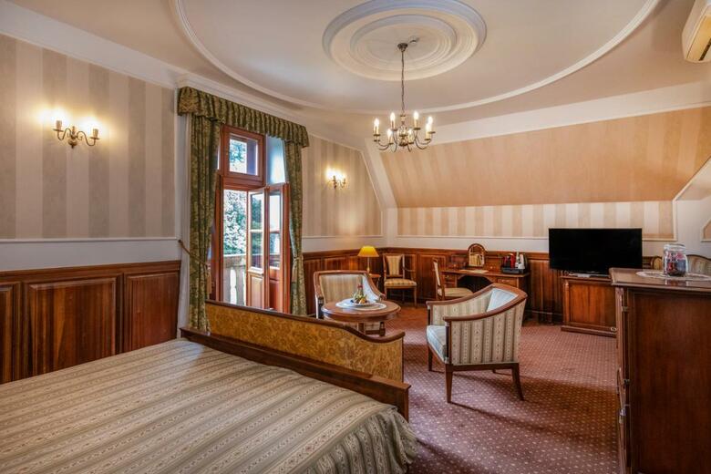 Kast�lyhotel Sasv�r Resort