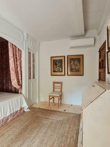 Casa de La Cruz Full Property