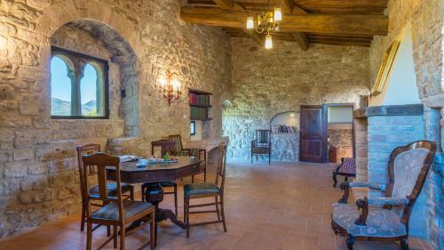 Villa Santa Illuminata 20&12