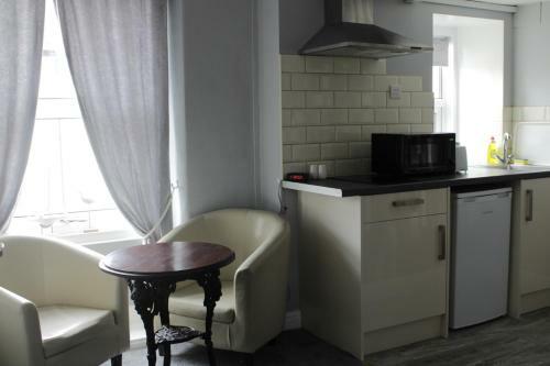Hostal Clifton Villa Guest House