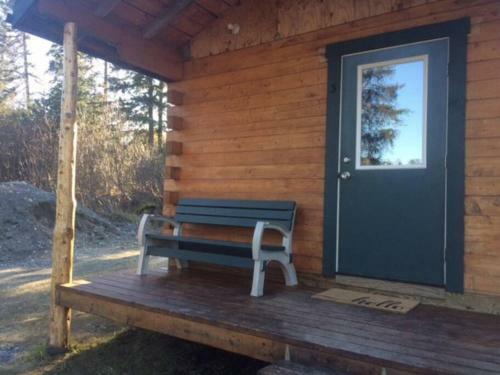 Cozy Log Cabin On A Pond At Martin's Cabins
