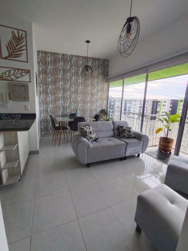 Precioso Y Familiar Apartamento