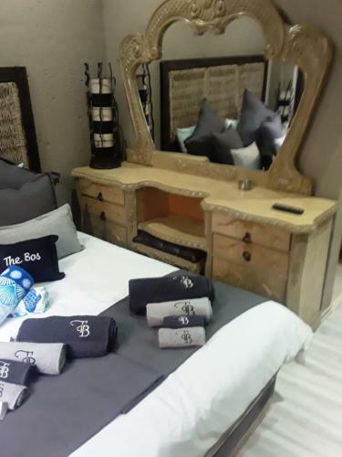 Hostal Guest House Vanderbijlpark The Bush Wedding Venue And Spa Center