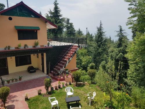 Aditya Homestay Dalhousie