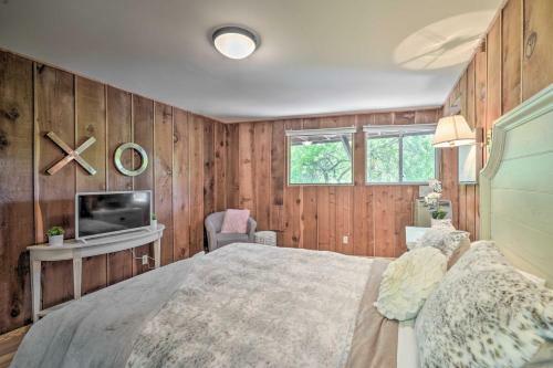 Apartamento Inviting Dtwn Apt Fire Table, Mins To Beach!