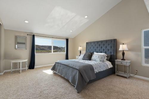 Huntington Hideout