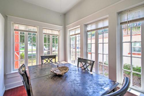 Bright And Airy Escape 3 Mi To Melbourne Beach
