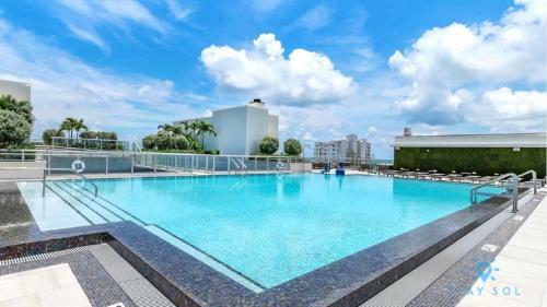 5 Rooftop Pool Balcony Hollywood Beach Broadwalk