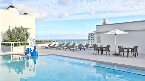 5 Rooftop Pool Balcony Hollywood Beach Broadwalk