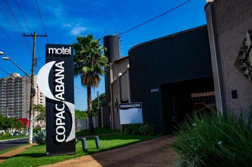 Hotel Motel Copacabana Cafe 1