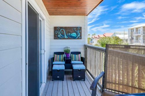 Butler Beach Bungalow