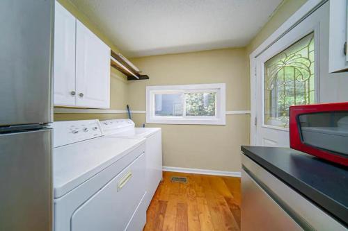 Adorable Mid 40s Ranch With Private Patio
