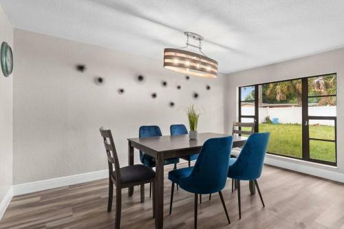 Modernize Family Home In Tampa