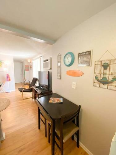 Sunset Beach Cottages, 1 Bedroom Beach Cottages