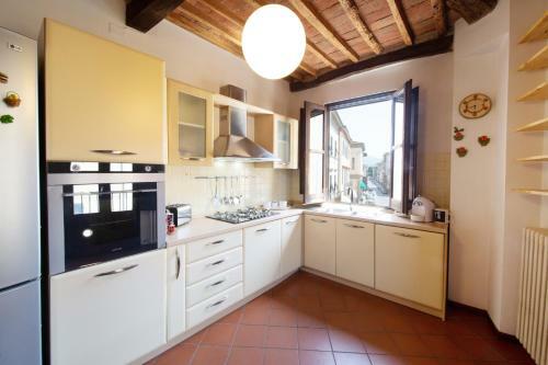 Serena Apartment, Cosy Close Center Town