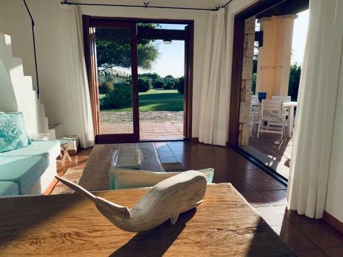 Bouganvilla By The Beach - San Teodoro 1