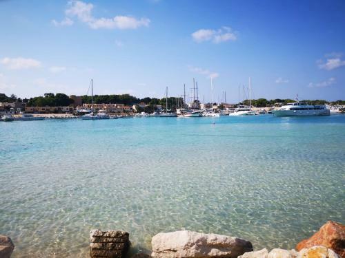 Apartamento Terra Holiday Residence Luce Del Mare