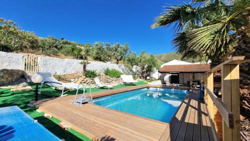 Villa Sceusa Con Piscina Privata