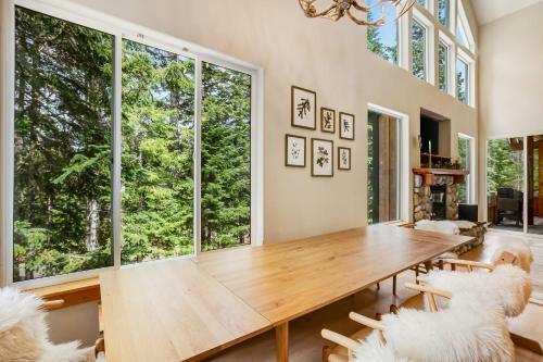 Cascade Lodge
