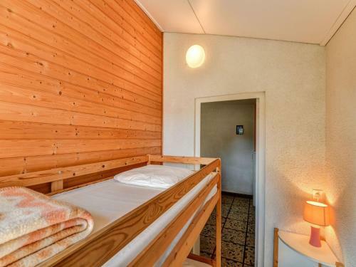 Simplistic Holiday Home In Saint-savinien With Garden