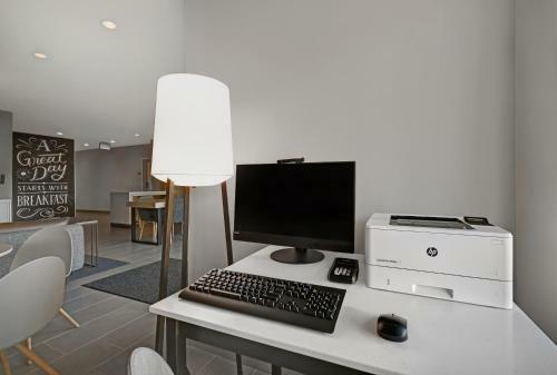 Hotel Towneplace Suites By Marriott Fall River Westport