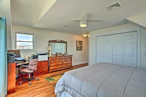 Sunny Beach House Getaway - Steps From Water!