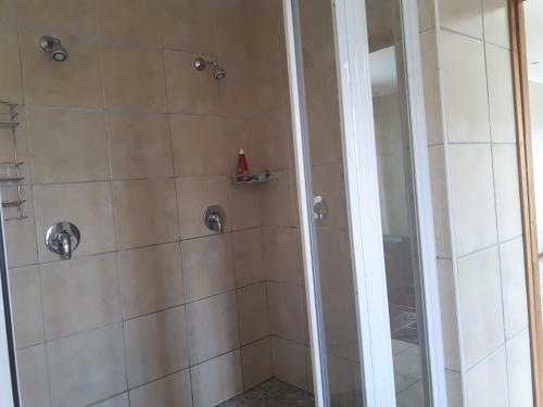 Cottage, Close To Uj, Milpark, Wits