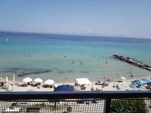Seaside Apartment,just On The Beach, Unique View