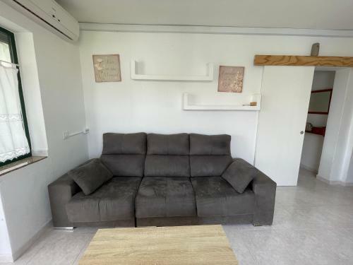 Apartamento de 2 Dormitorios Con Piscina - Mitjana