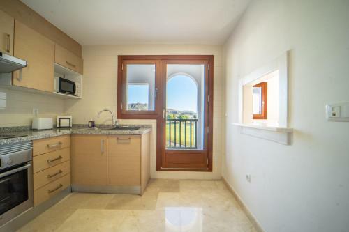 Apartamento Exclusive 2 Bed 2 Bath Penthouse With Golf Views - De2332ev