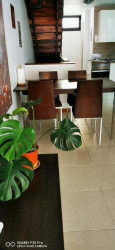 Bright, Modern Apartment With Balcony And Terrace