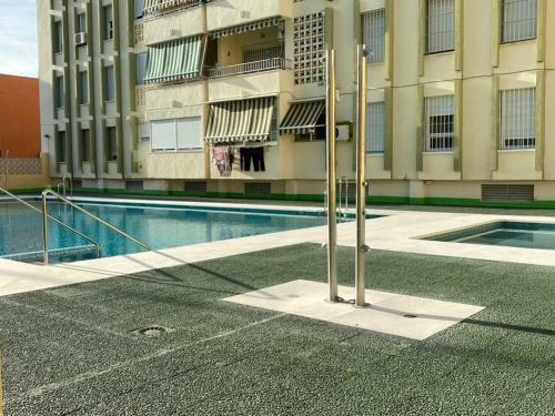Apartamento Amplio Piso En Centro de Torre Del Mar