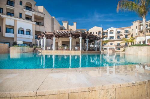 Villa With Hot Tub And Private Pool - Pa9lt