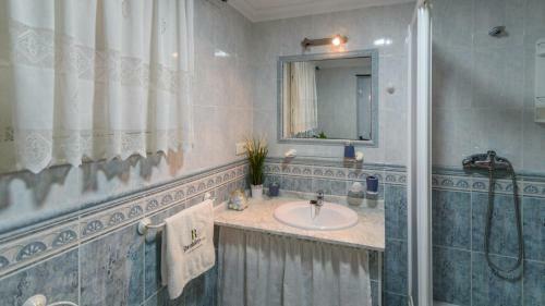 Villa Jos� Andr�s Torrox By Ruralidays