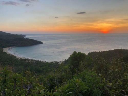 Apartamento Lar'amar Hillside Cabin Rental