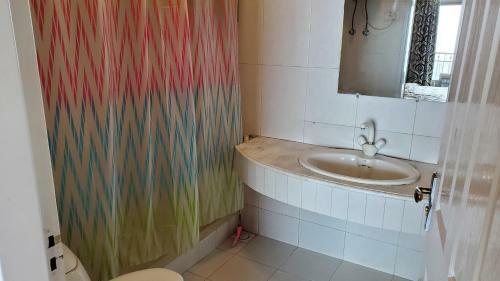 Rove Lodging-3 Bedroom Service Apartment-mountain View