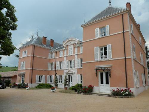 Hostal Chateau de La Chapelle Des Bois