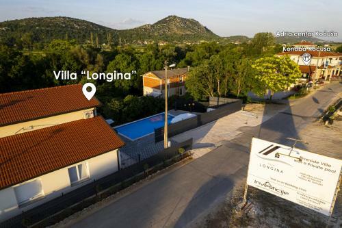 Villa Longina