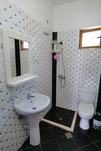 Bed & Breakfast Vila Panorama Piqeras