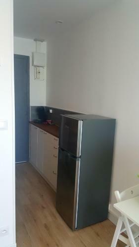 Apartamento Joli Studio Refait � Neuf Avec Balcon Et Parking