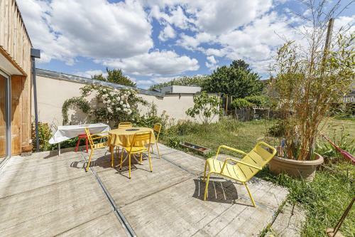 Maison Avec Beau Jardin Au C?ur D'angers