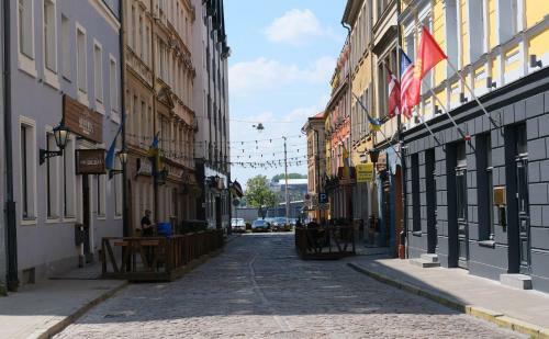 Classic 2-room Apartment In Old Town Riga