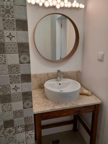 Hostal Adega Resid�ncias Art�sticas - Perto de Lisboa