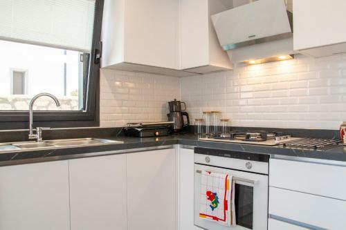 Lovely Villa With Private Pool In Alacati Cesme