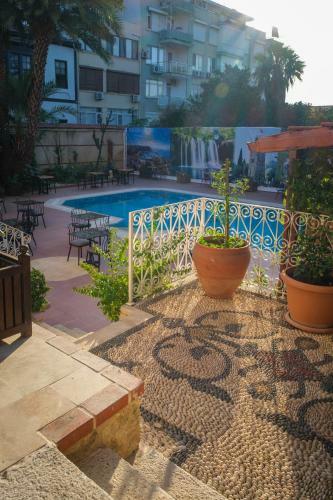 Giges King Boutique Hotel