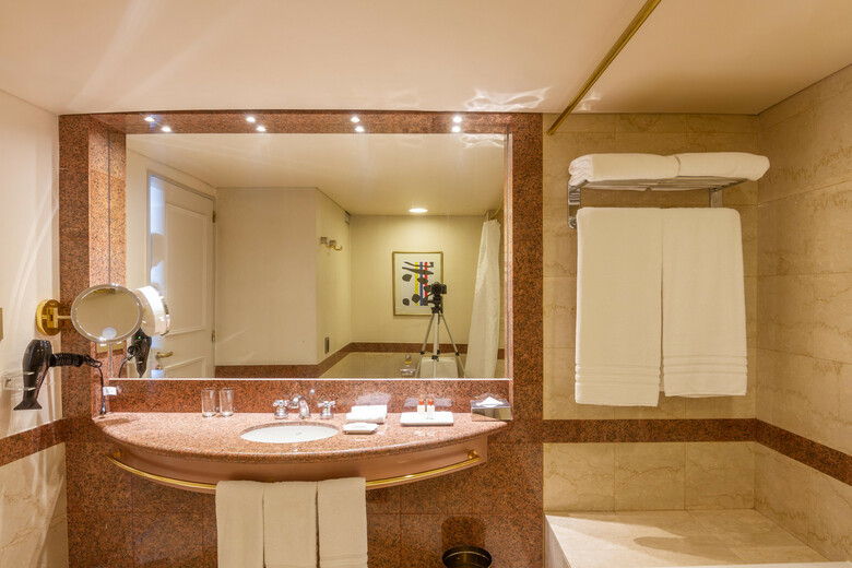 Quinto Centenario Hotel