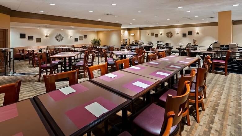 Best Western Hotel & Conference Center
