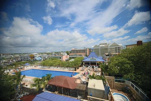 Plim Plaza Hotel